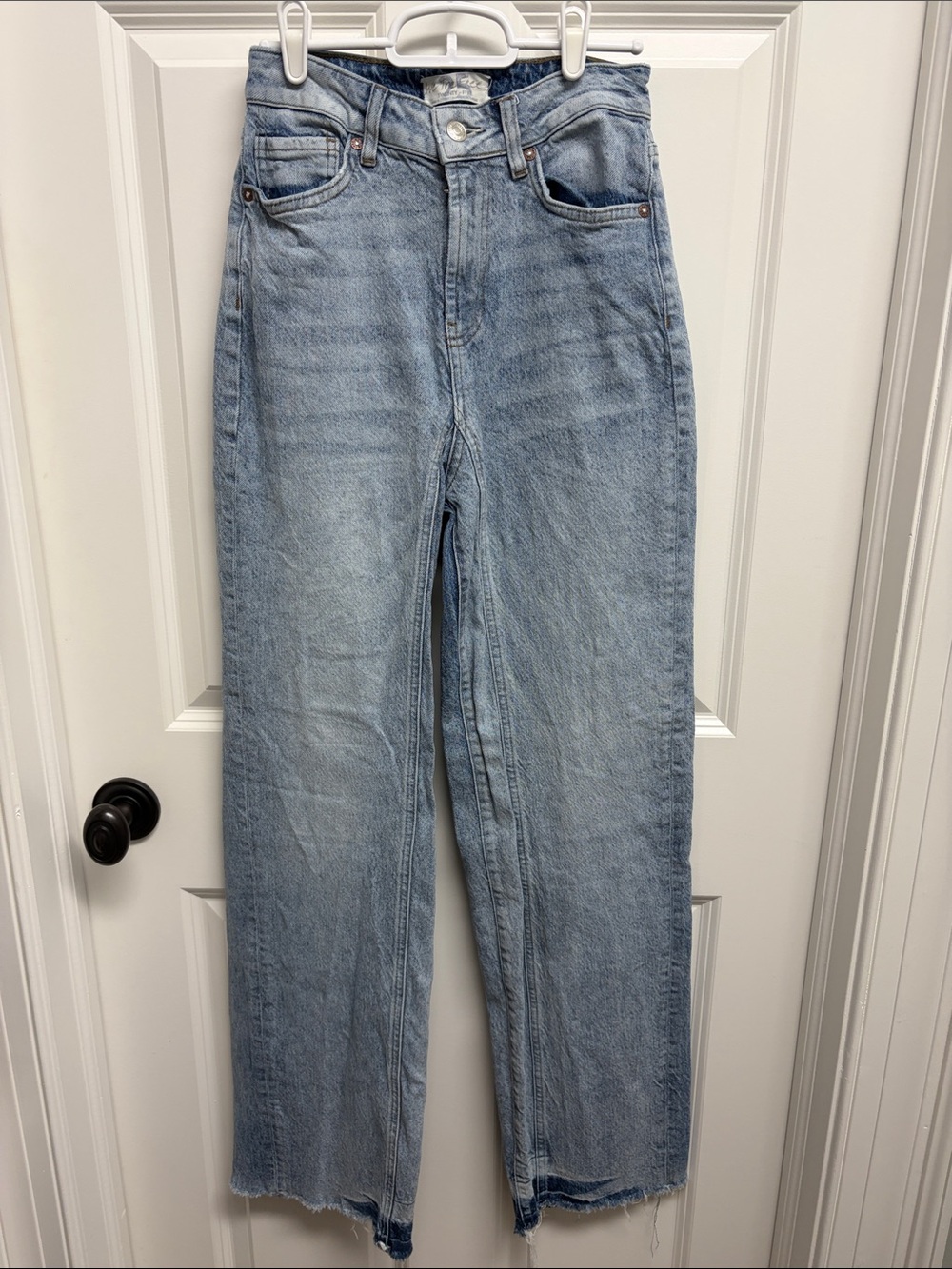 We The Free High-Rise Straight Leg Women’s Jeans - size 25